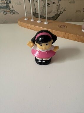 Vintage 1997 Little People Pink Headband Girl Figurine Toy